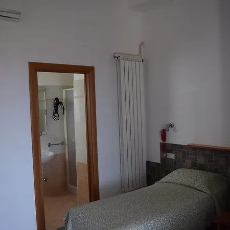 La Collinetta 3* לוקורוטונדו
