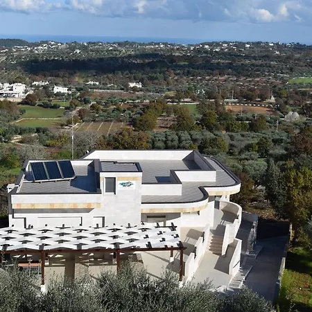 La Collinetta 3* לוקורוטונדו