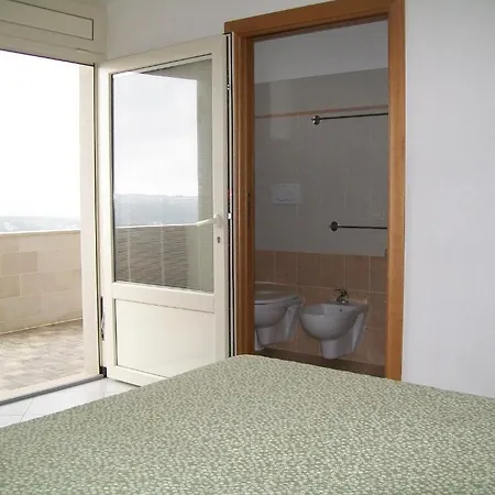La Collinetta 3*