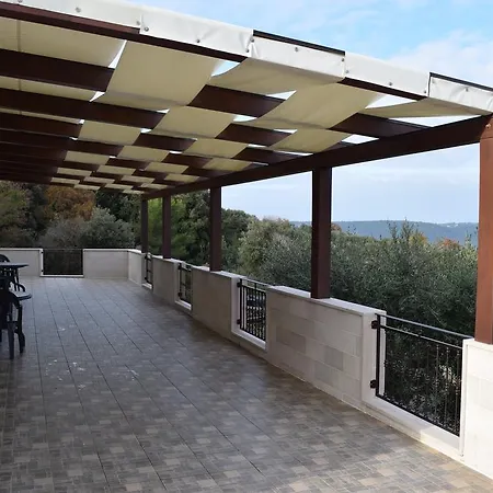 La Collinetta فندق مبيت وإفطار