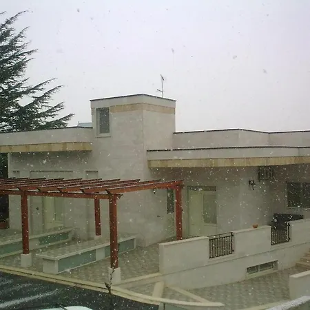 La Collinetta فندق مبيت وإفطار 3*